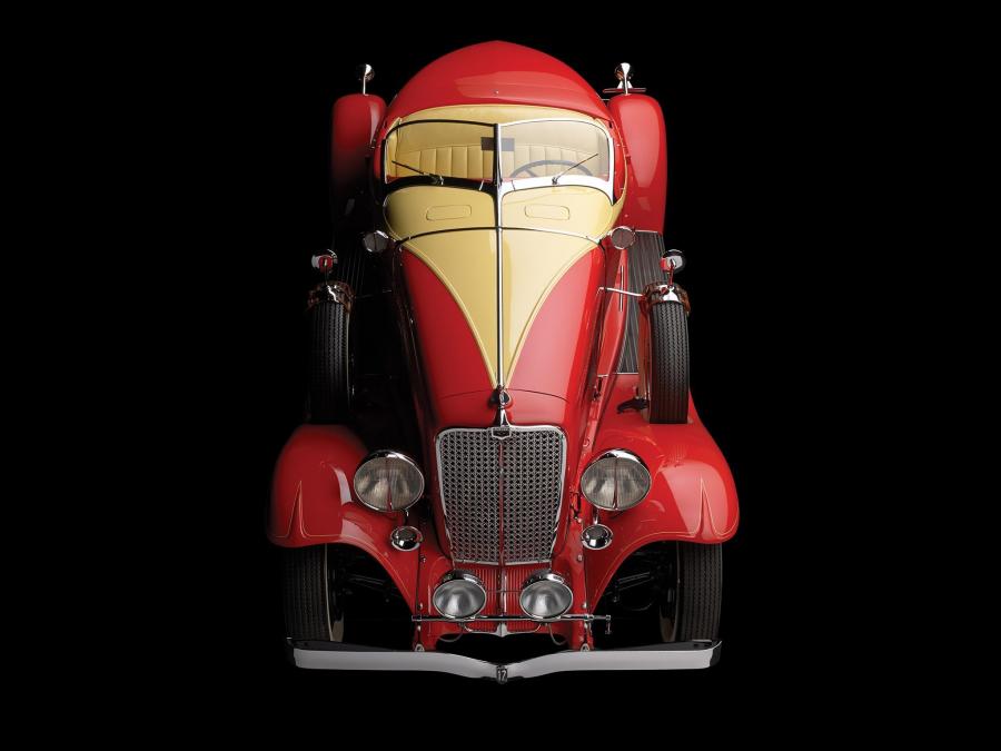  Auburn 12-161A Custom Boattail Speedster 1933 года  (фото 4 из 9)